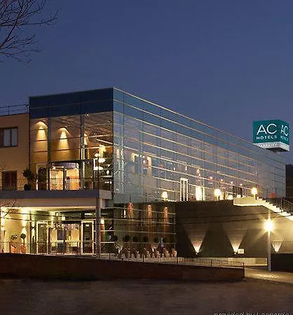 Palau De Bellavista By Urh Gerona