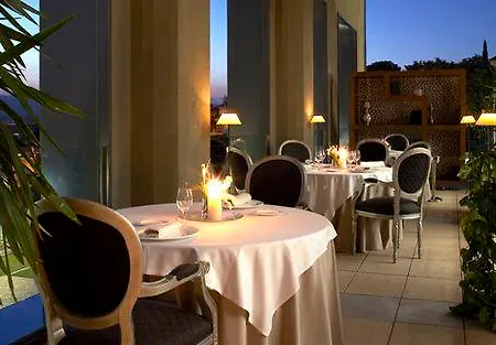 Palau De Bellavista By Urh