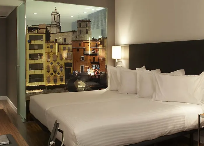 Palau De Bellavista By Urh